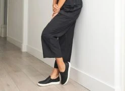 Ecco Women's Soft 7 Slip On 2.0 Black -Ecco 47011301001 min 1