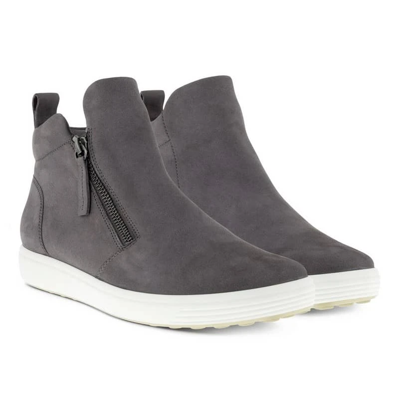 Ecco Women's Soft 7 Zip Bootie Gravity Ecco Women's Soft 7 Zip Bootie Gravity -Ecco 470313 02589 pair